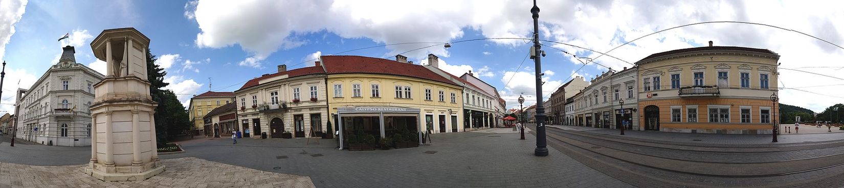 A Városház tér panorámafelvétele