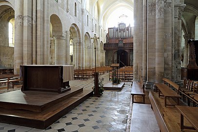 Interieur van de Saint-Hildevertkerk