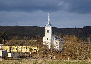 Biserica din depărtare