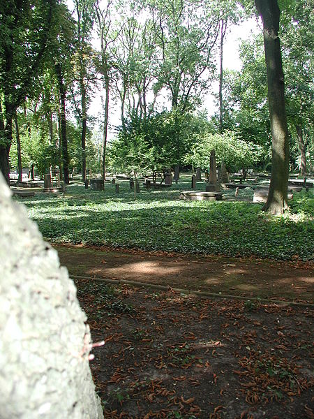 File:Koeln-Geusenfriedhof-015.JPG