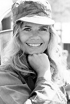 Loretta Swit roolissaan M*A*S*Hin Margaret Houlihanina vuonna 1972.