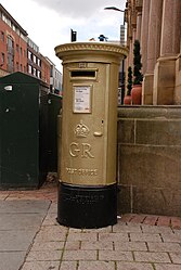 Olympic gold pillar box at Barker's Pool, Sheffield.