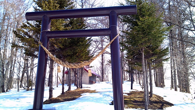 File:Minami Showa Shrine - panoramio.jpg