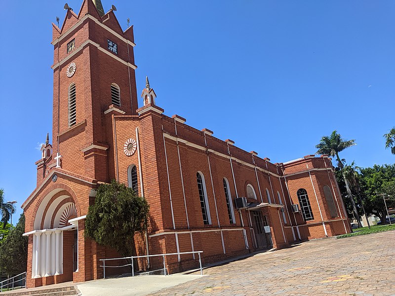 File:Igreja Matriz em Buritama, São Paulo.jpg