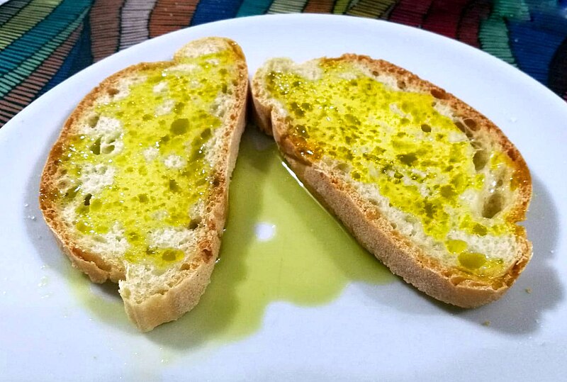 File:Fettunta Toscana - Pane arrostito e olio nuovo extravergine di oliva.jpg