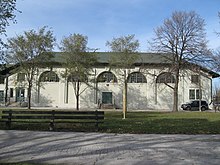 Palmer Park Fieldhouse.jpg