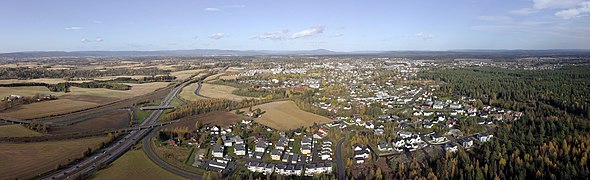 Jessheim city seen from the south, with the European route E6 running on the west side of the city.