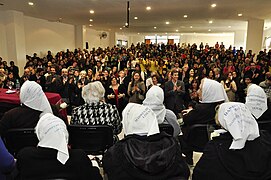 La Asociación Madres de Plaza de Mayo Línea Fundadora recibe el título de Honoris Causa de la UNLP.jpg