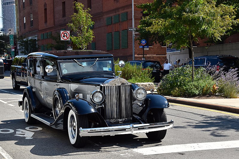 File:Packard (28297603548).jpg