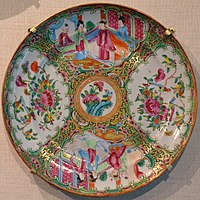 19th-century "rose medallion" export plate