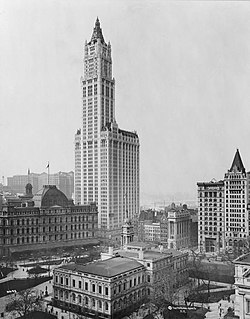 Woolworth Building, 1913