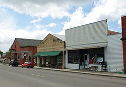 Maple Street in Yamhill