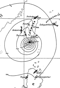 1911年8月26日下午9時的天氣圖，顯示颱風位於台灣南部