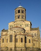 Exemple d'architecture romane chrétienne : Saint-Austremoine d'Issoire.