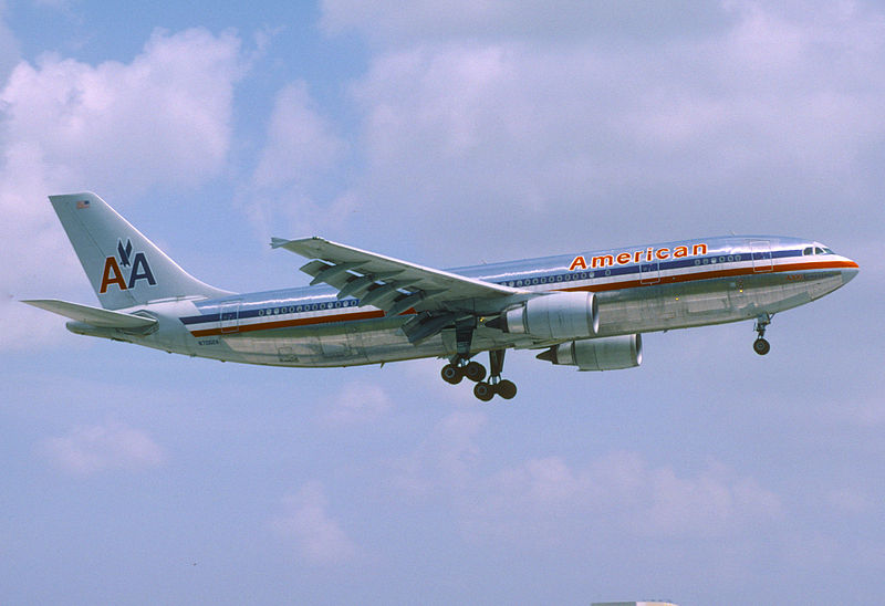 File:248aw - American Airlines Airbus A300-605R, N7062A@MIA,21.07.2003 - Flickr - Aero Icarus.jpg