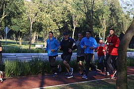 Carrera con Yair "Pantera" Rodríguez -i---i- (30473901050).jpg