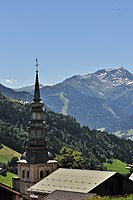 Le clocher de l'église de Hauteluce.