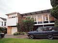 Lind House, Caulfield; constructed 1954–55; architect, Anatol Kagan.[86]