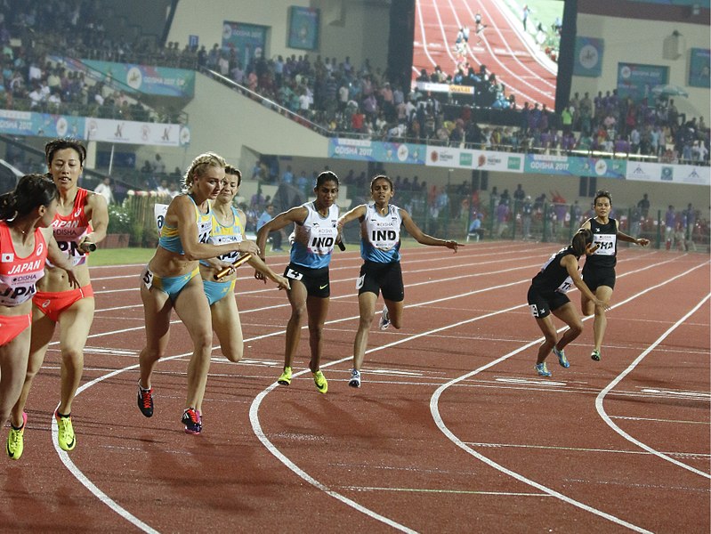 File:Women's 4x400m Relay Povamma Getting The Baton From Debashree Mazumdar Of India.jpg