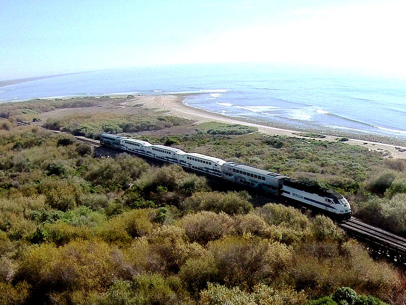 File:Metrolink Trestles Beach S.jpg