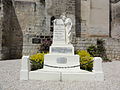 Le monument aux morts.