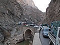 جلال آباد–کابل جادههای افغانستان در آن در نظر گرفته شده‌است که غربی‌ترین و خطرناک‌ترین کشش از جاده GT