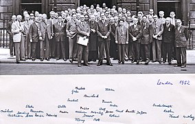 Physiker 1952 London.jpg