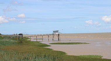 Les carrelets du Port de By.