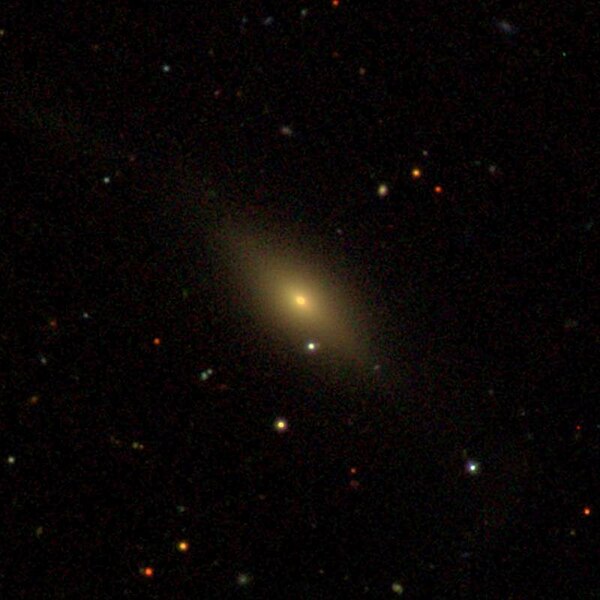 File:IC1069 - SDSS DR14.jpg