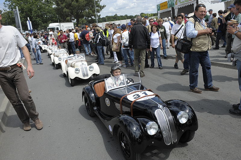 File:Bmw 328 junior le mans classic little big mans.JPG