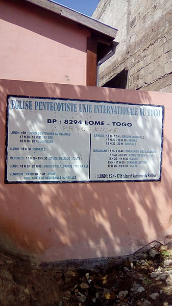 File:Chritianisme, Ouest-Afrique.jpg