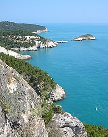 Costa a sud di Vieste