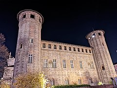 Palazza Madama at night Turin 4-12-21.jpg