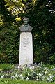 Naumanndenkmal im Schloßpark