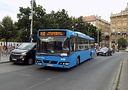 Volvo 7700-as típusú autóbusz a Deák Ferenc téren