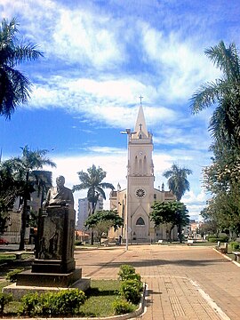 Catedral de Santo Antônio, no centro de Patos de Minas