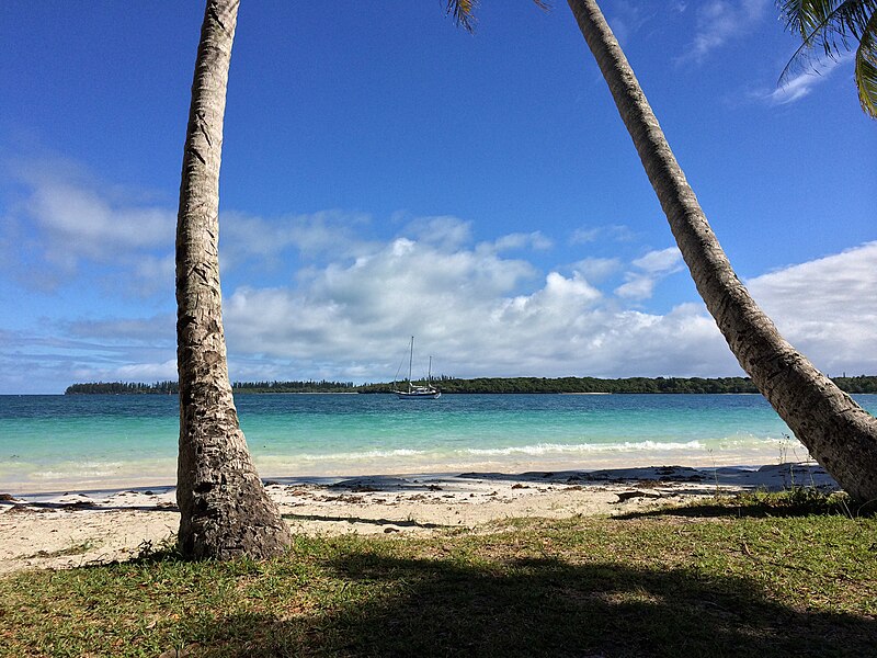 File:Isle Of Pines Beach (68615061).jpeg