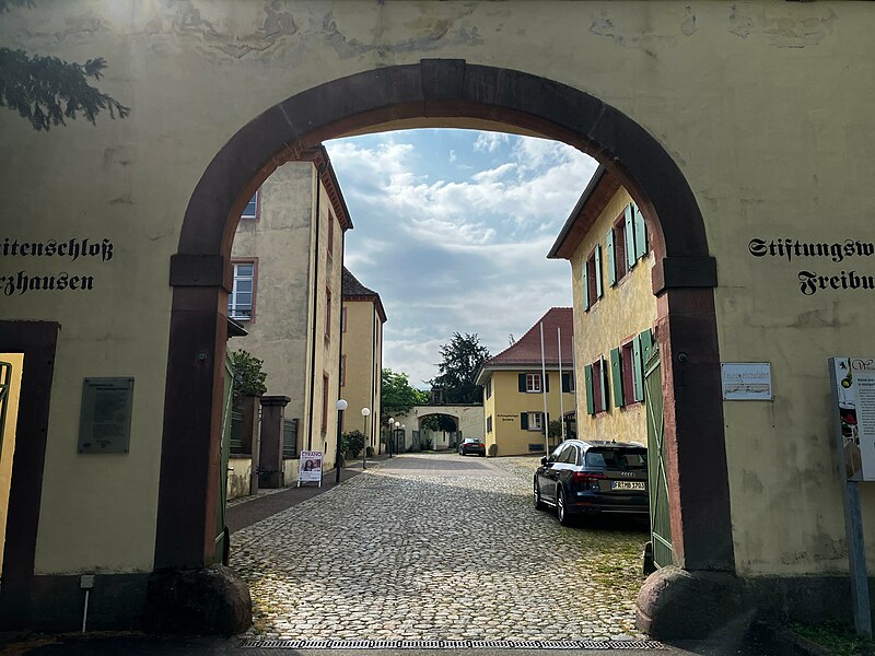 File:Landappbw 845236 1818 Jesuitenschlössle Merzhausen.jpg