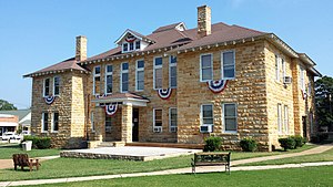 Stone County courthouse in Mountain View