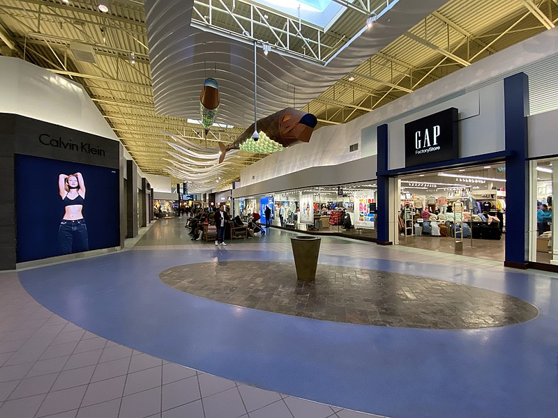 File:Vaughan Mills Neighbourhood 1 2022.jpg