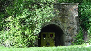 Entrée de la carrière de la Malogne à Cuesmes.