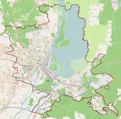 Mapa konturowa Szczecina, blisko centrum na lewo znajduje się punkt z opisem „Pomorski Uniwersytet Medyczny w Szczecinie”