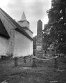 Terje Vigens obelisk utenfor Fjære kirke. Foto: Anders Beer Wilse