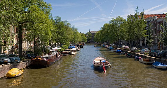 Kalz a ganolioù zo en Amsterdam