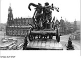 1871–1877: Panther-Quadriga auf der Semperoper auf dem Theaterplatz in Dresden