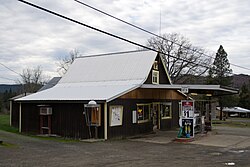 General store in Days Creek, now closed.