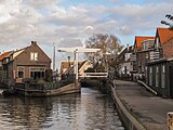 Roelofarendsveen, vue sur la rue avec pont basculant.