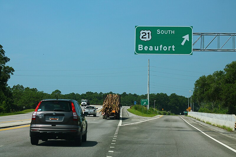 File:US17sRoad-US21sSign (31459530286).jpg