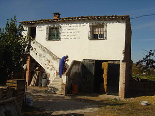 Alberite. Casa en la huerta del río Iregua