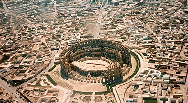 Aerial view (1986)